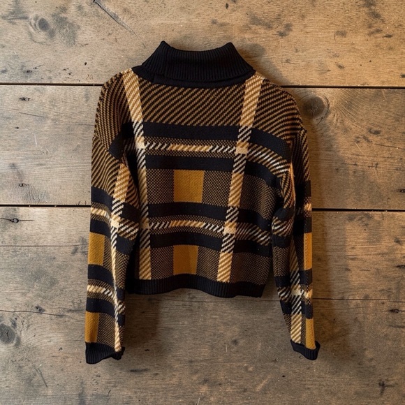 moodie Sweaters - Moodie navy and Gold Plaid Turtleneck Sweater